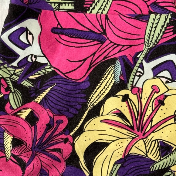 Lularoe Disney Leggings - Picture 3 of 4